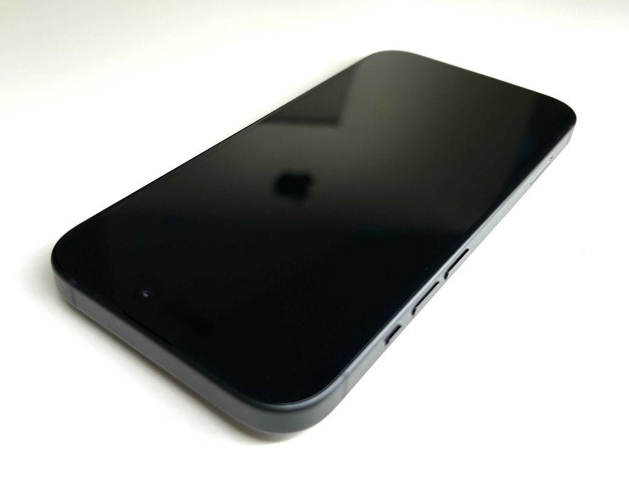 iPhone 15 256GB | Czarny | Komplet | Bateria 88% | Dobry