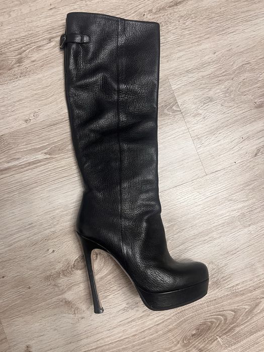 Чоботи високі