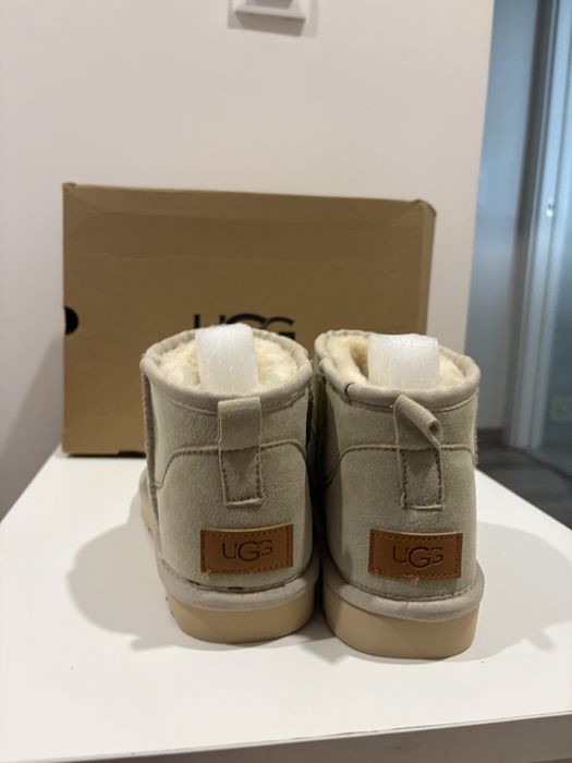 Botas Ugg 39 + meias ugg