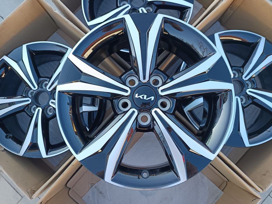 #T5 Alufelgi R17 Renault KIA Hyundai Suzuki Honda Mazda Mitsubishi