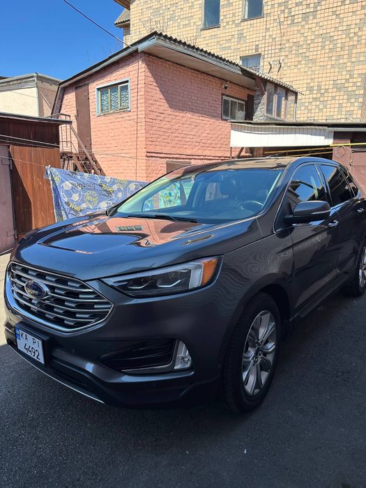 Продаю Ford Edge 2019 Titanium