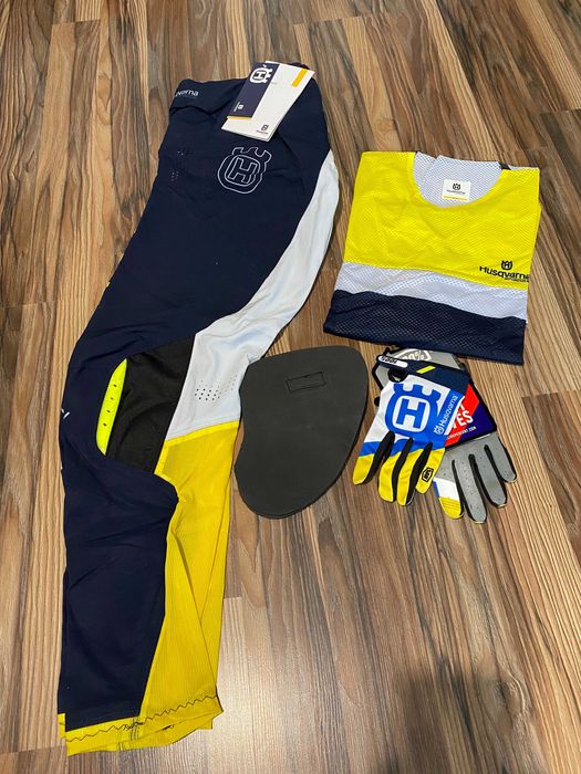 Strój Husqvarna Factory MX (Limited Yellow)(cross,quad,enduro,mtb,dh)