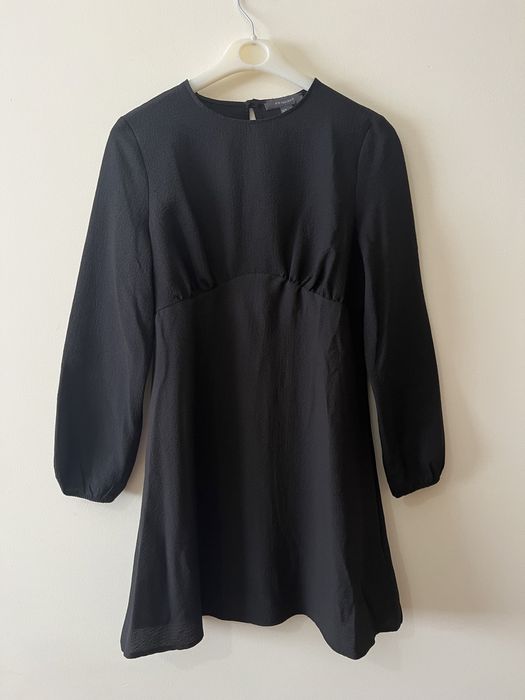 Vestido preto básico tamanho 40