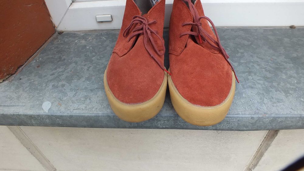Super buty marki Clarks originals skóra roz 43