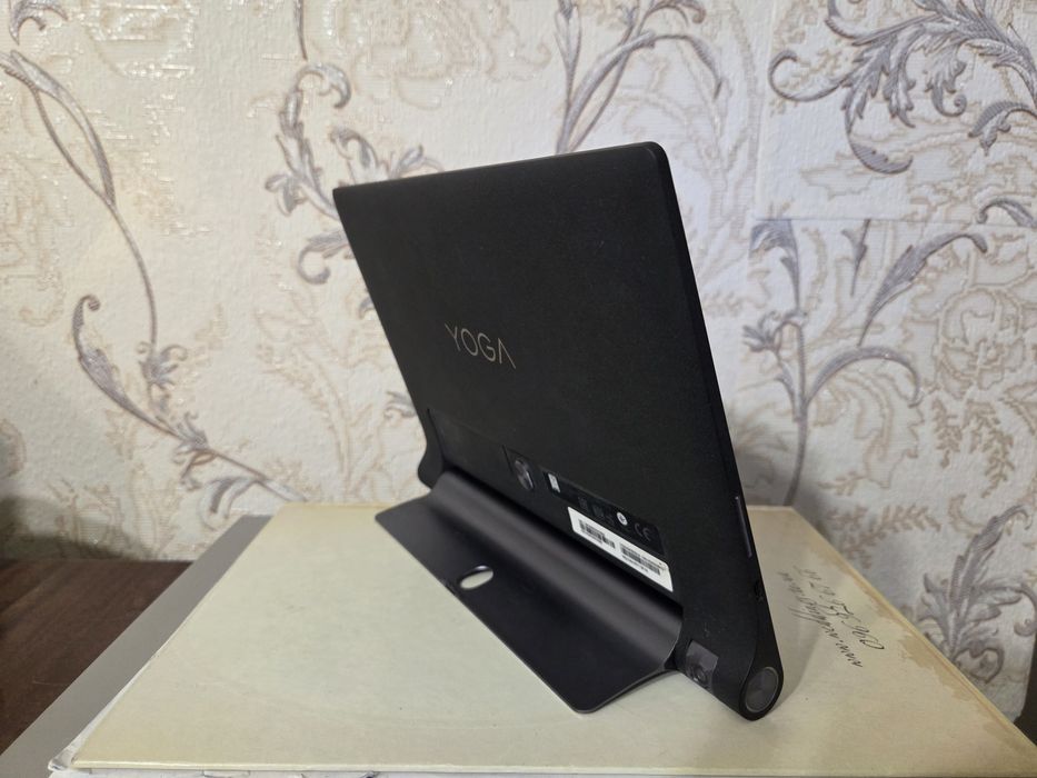 Lenovo Yoga Tab 3  2/16
