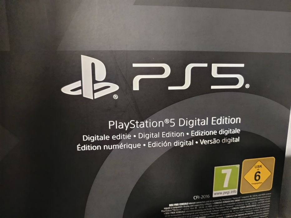 PlayStation 5 Digital Slim - 1TB