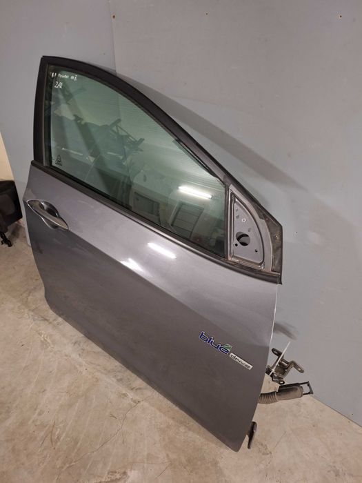 Drzwi prawy przód Hyundai I30 II ZAR