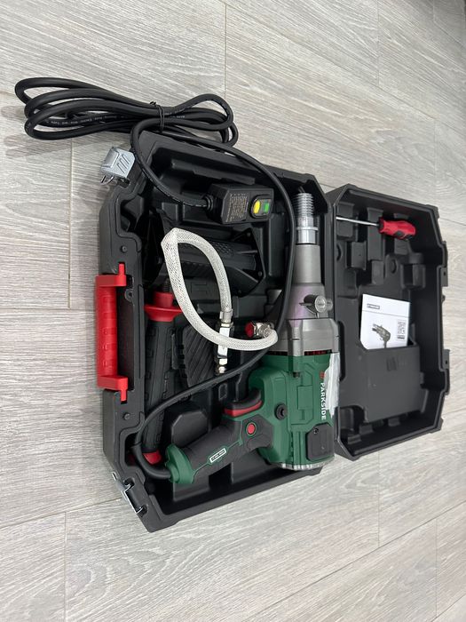 Vendo maquina perfuração de carotes