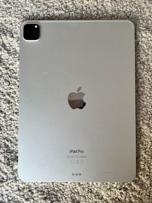 iPad Pro 11” M2 4ª ger. 256GB + Apple pencil + Magic Keyboard