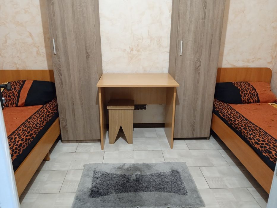 2-місна кімната//Усі зручності! Деміївка