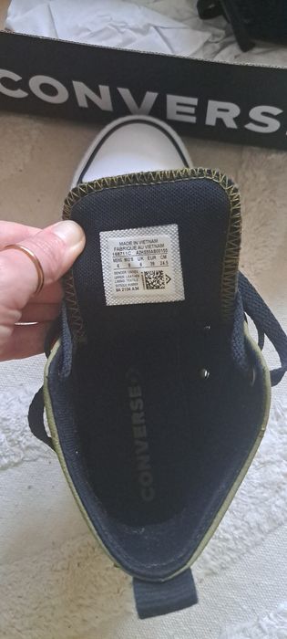 Nowe Converse w kolorze khaki