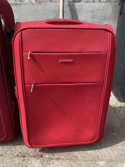 Walizka Puccini.          .