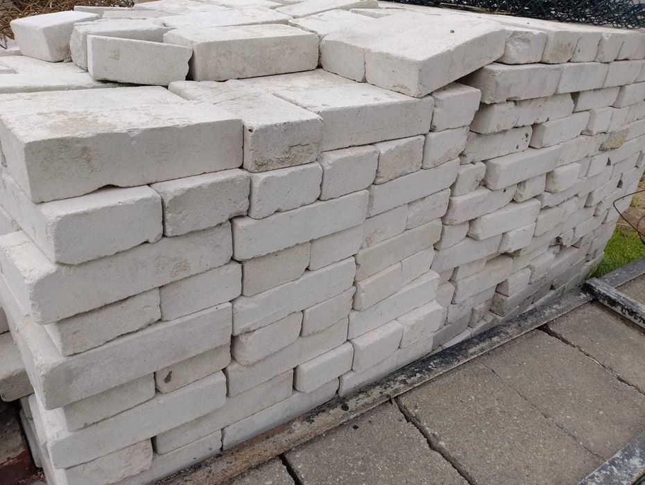 Suporex i cegła biała