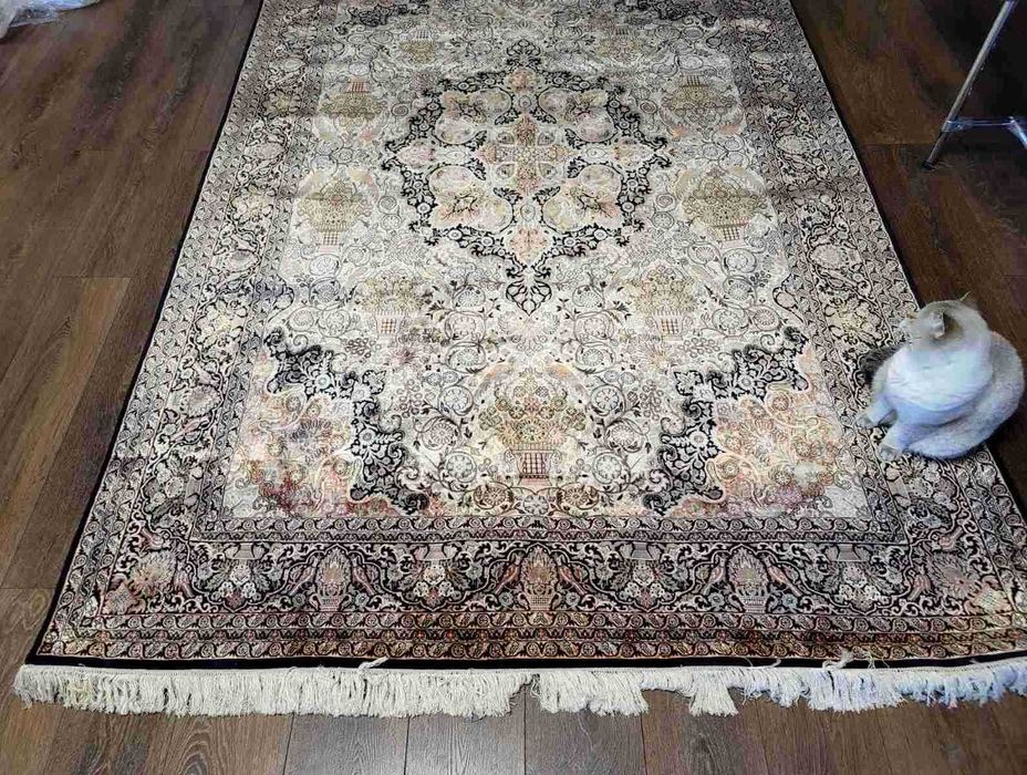 Эксклюзивный шелковый ковёр Mulberry.