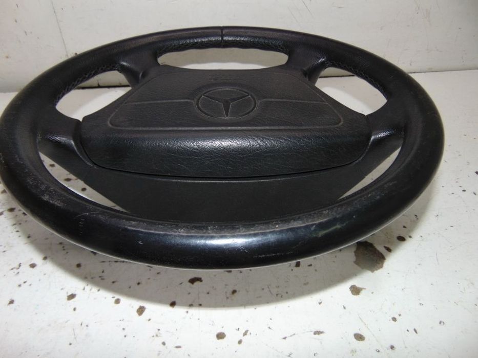 Mercedes c 1998 ou E volante