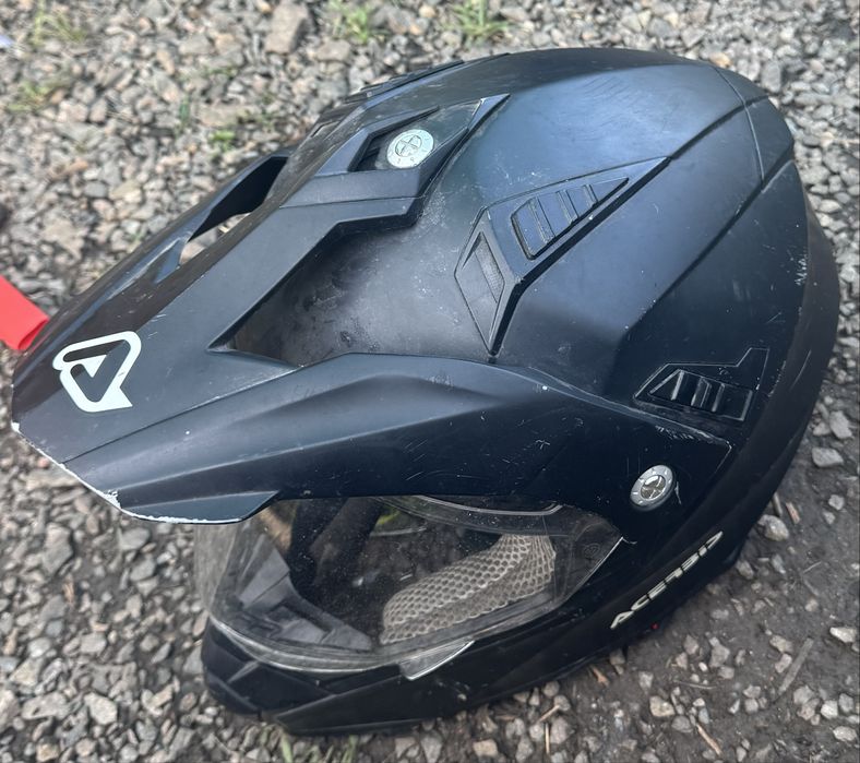 Шолом Acerbis Cross