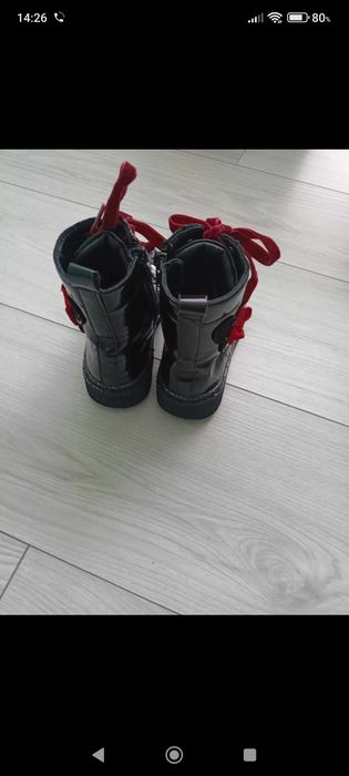 Botki dla dziewczynki 28.