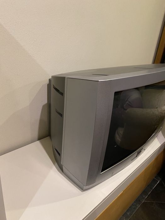 Televisao antiga que funciona
