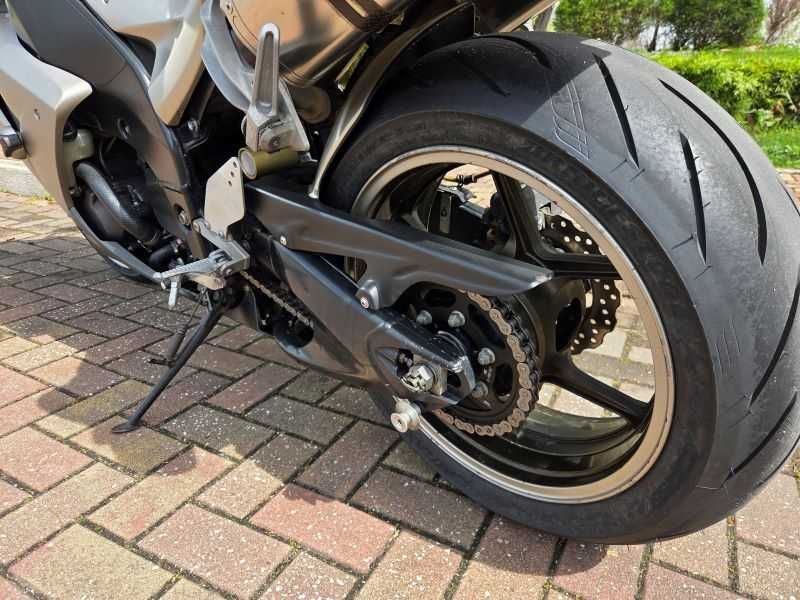 Kawasaki ZX10R Ninja 2006/07 Cor Titanium