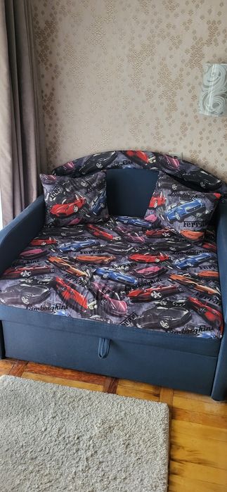 Продам детский диван-кровать