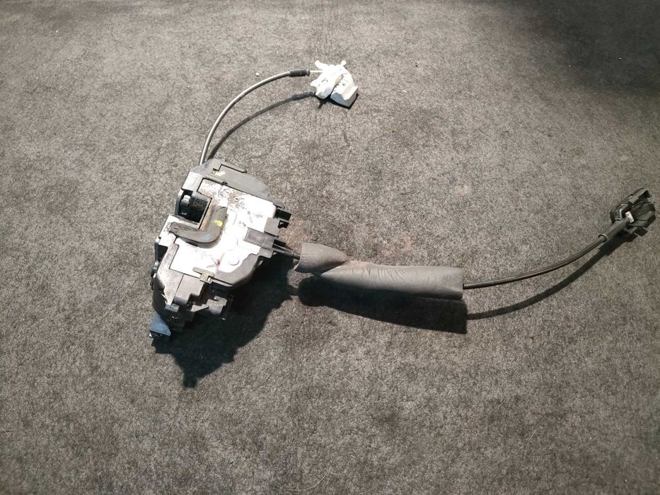 Renault Laguna III zamek drzwi lewy przód