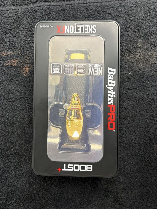 Babyliss Pro 4artists Boost+ Máquina de contorno Dourada