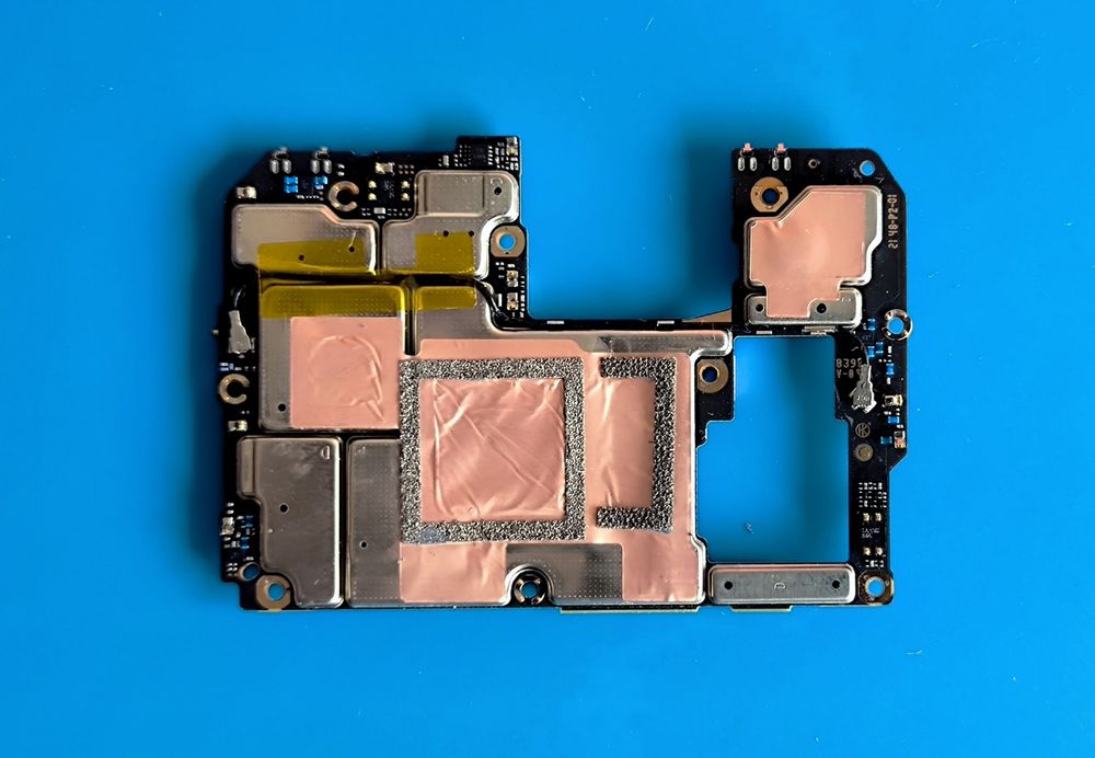 Материнська плата Xiaomi 11t 8/128 GB.