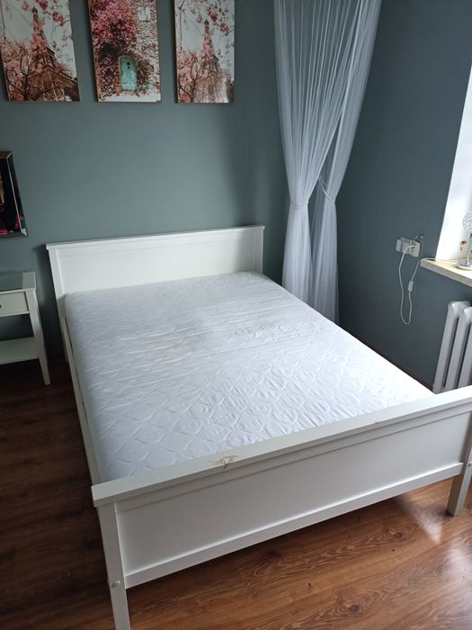 Łóżko + materac 140x200 gruby 23 cm