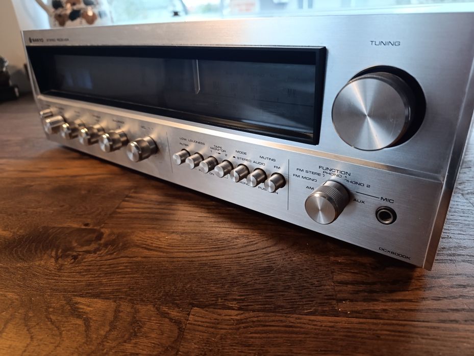 Ресивер Sanyo dcx 6000