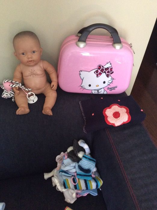 Nenucos e bonecas de brincar