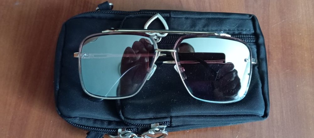 Продам окцляри .!