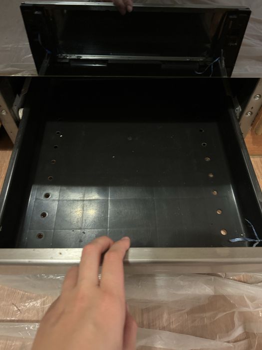 Kuchenka gazowo-elektryczna Amica srebrna wolnostojąca