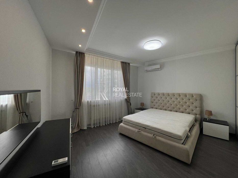 Оренда Квартира Київ ЖК Park Stone 3 кімнати 116 м² 4/22 поверх 2 спальні Кухня-вітальня Якісний ремонт Балкон Паркінг Охорона Набережна