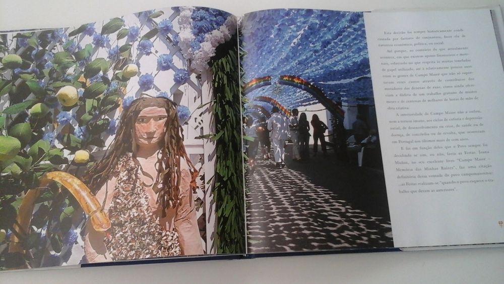 Livro "Campo Maior - As Flores do Povo", de José Niza