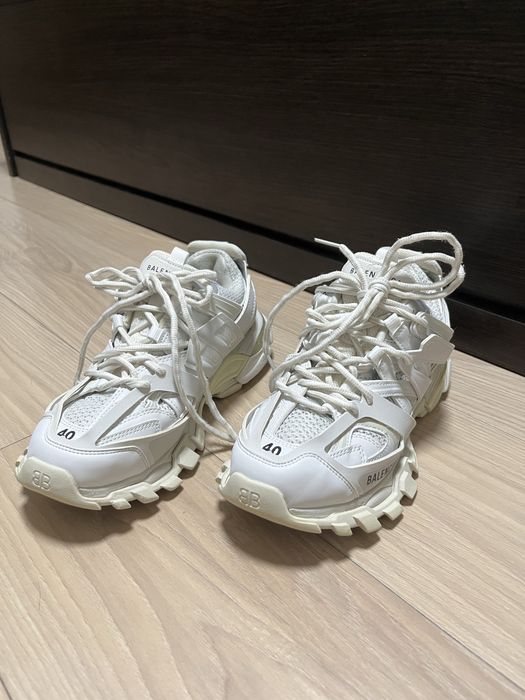 balenciaga track 40