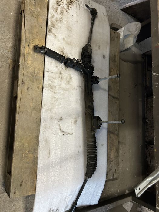 Dodge ram 2009- przekladnia kierownicza