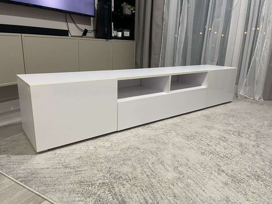 Szafka RTV 200cm.