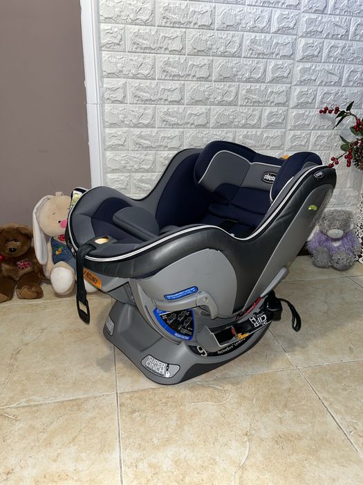 Автокрісло Chicco Nextfit ZIP Група 0+/1/2 (0-30кг) автокресло