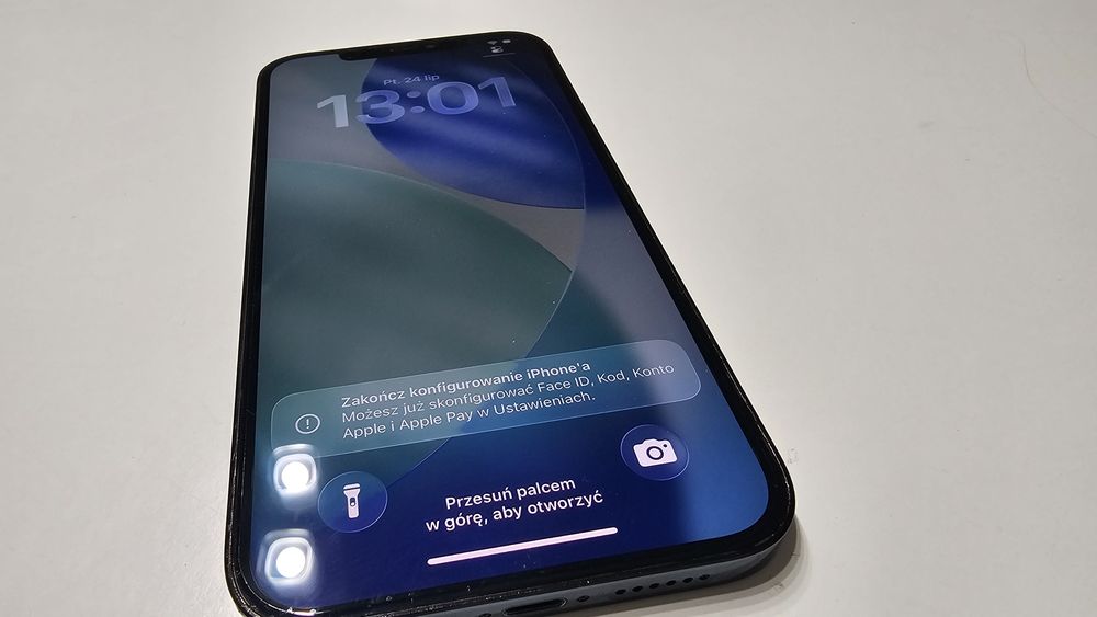 iPhone 12 pro max 100% baterii
