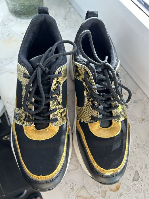 Buty sneakersy r.38