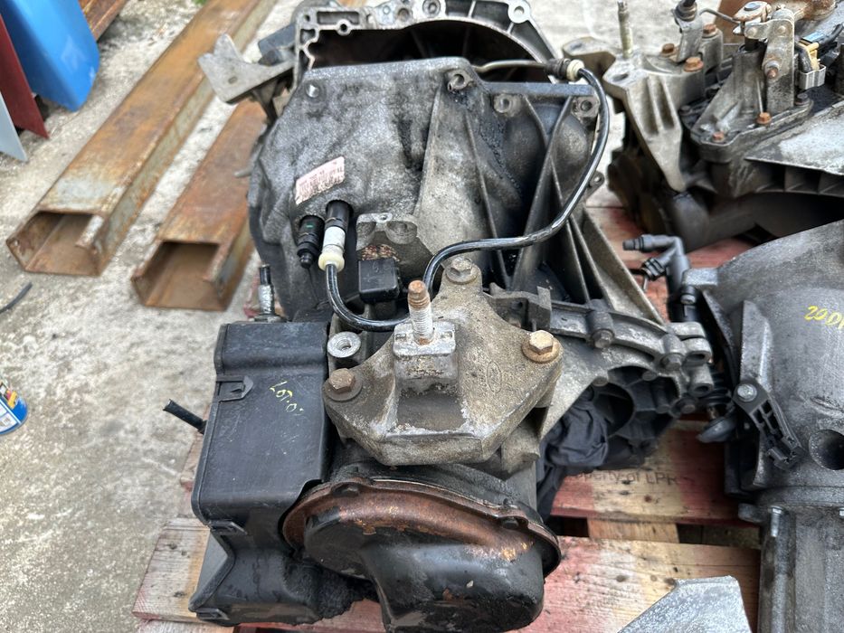 Caixa de Velocidades Ford Fiesta 5 1.6 TDCI 5S6R-7002-NB