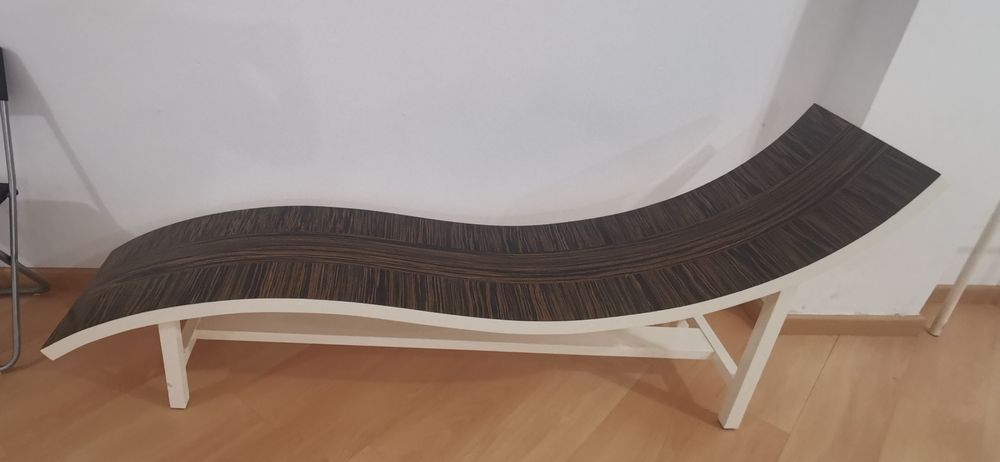 Espreguiçadeira de madeira