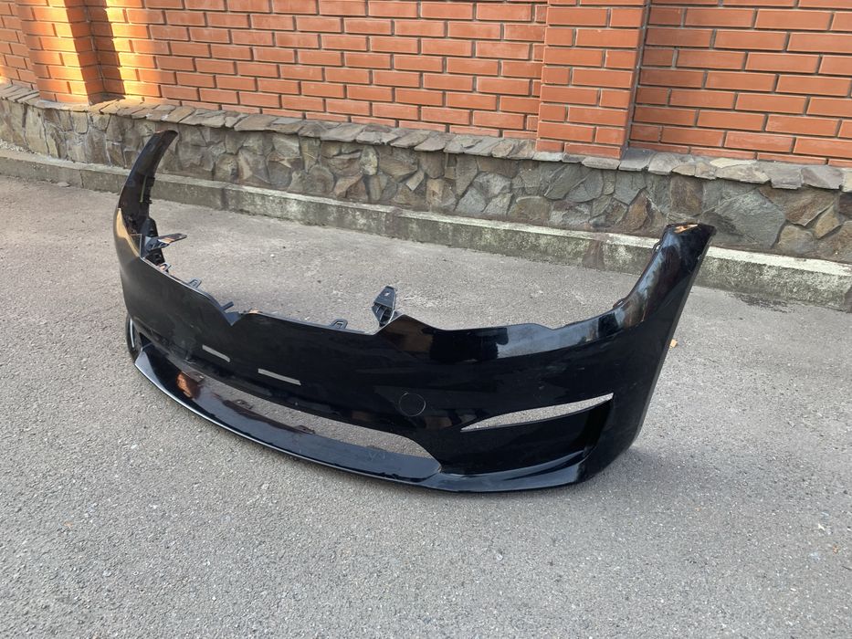 Tesla Plaid бампер