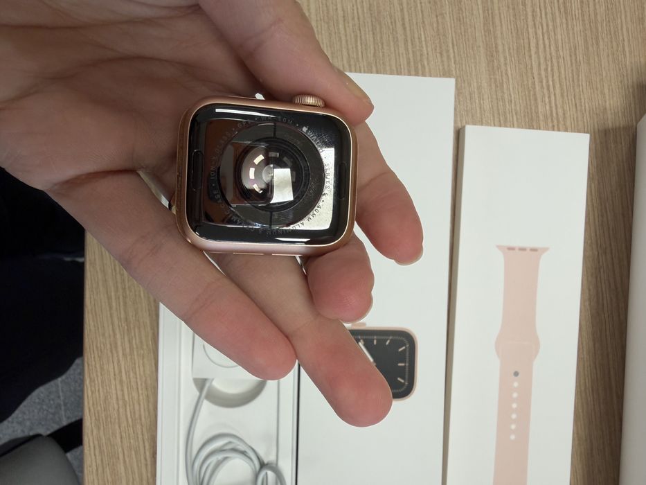 Apple watch Serie 5 Gold