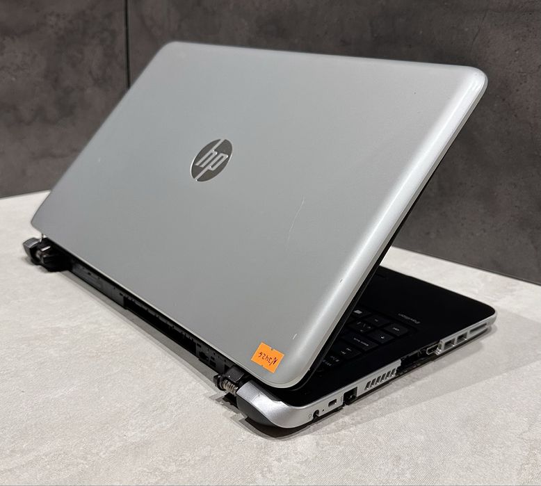Ноутбук HP 15-n029so сенсорний 15.6" 4GB RAM/1TB HDD! N3426