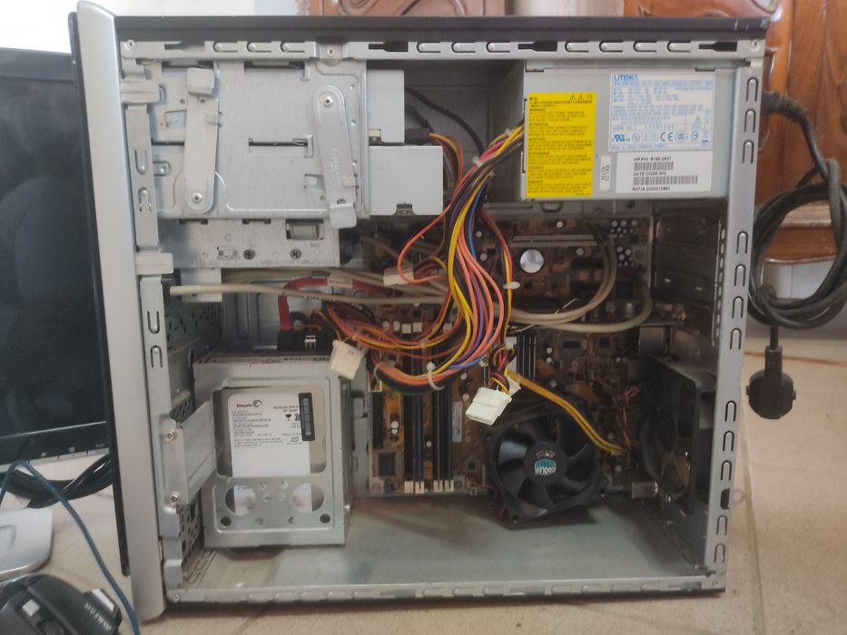 HP Pavilion Desktop Computer64297876192642123