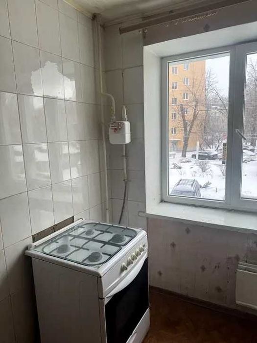 Продам 3ком.квартируметро 23августа. Павлово Поле.Ботанический сад