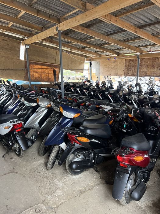 Скутери Honda Dio