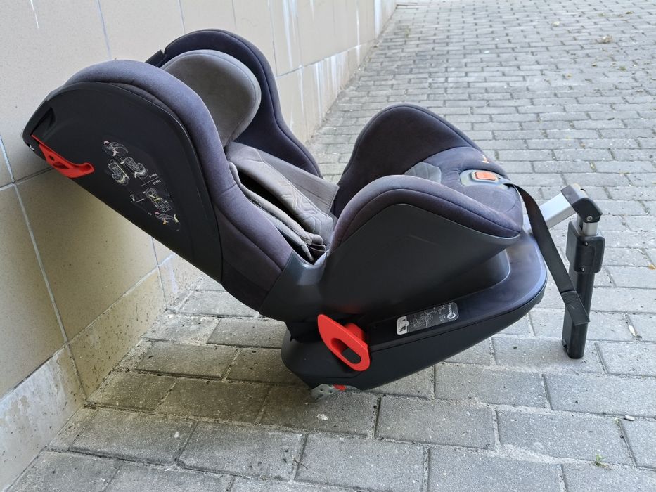 Fotelik samochodowy Avionaut Royal Glider 9-25 ISOFIX