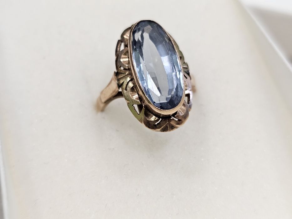 Złoty używany pierścionek PODŁUŻNE OCZKO NIEBIESKIE PR 585